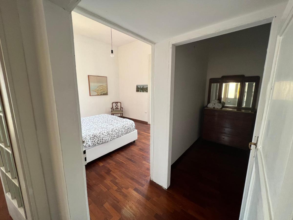 Apartment Carafa's Central By Hhn Neapel