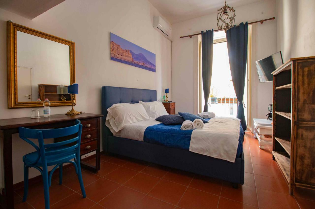 Apartment Carafa's Central By Hhn Neapel