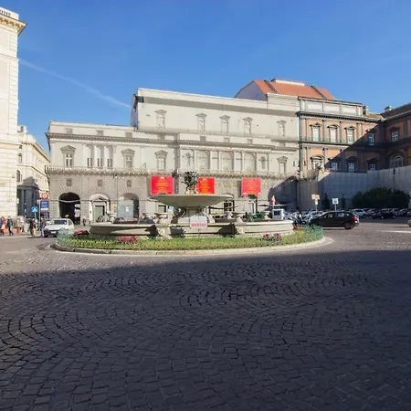 Holiday Houses Napoli Naples Exterior photo