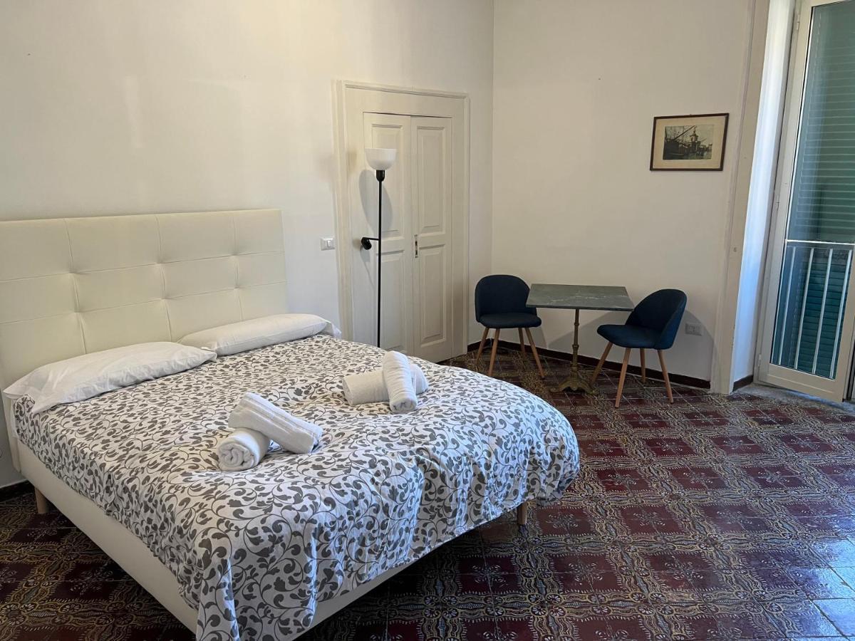 Carafa's Central By Hhn Apartment Neapel